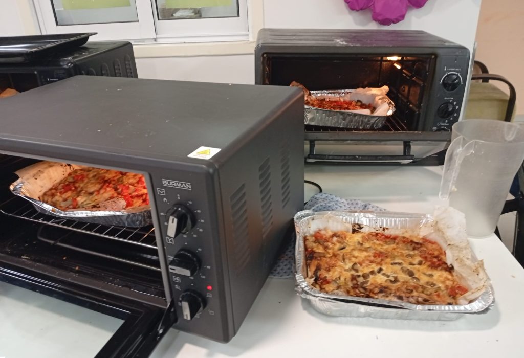 097b8fb2-b085-4dd1-8e5a-51b20e160dfe