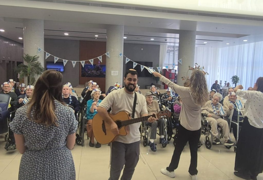 0b5c8333-ace4-468b-bbcf-1577ea2e455c