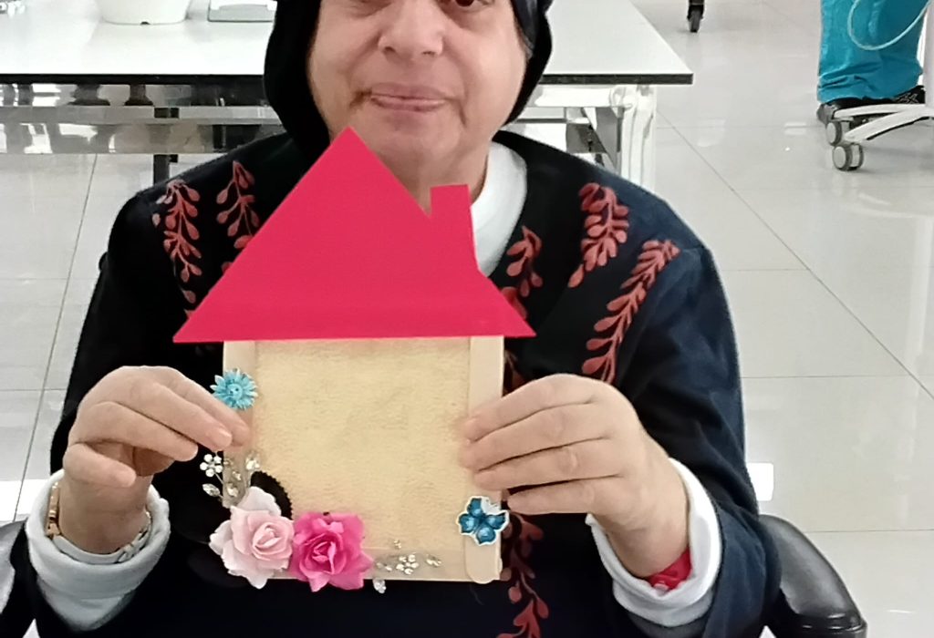 1fe93552-684e-4bb8-8cf4-116008ad32f9