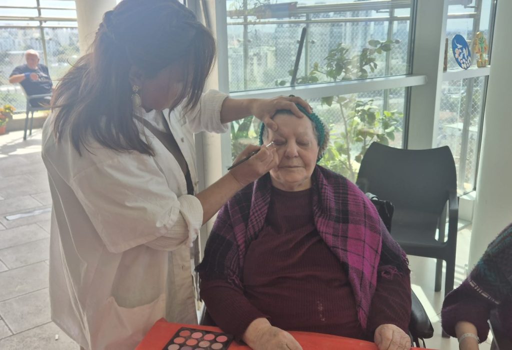 2c9ffcfd-1dac-40f3-9741-cabf221e996e