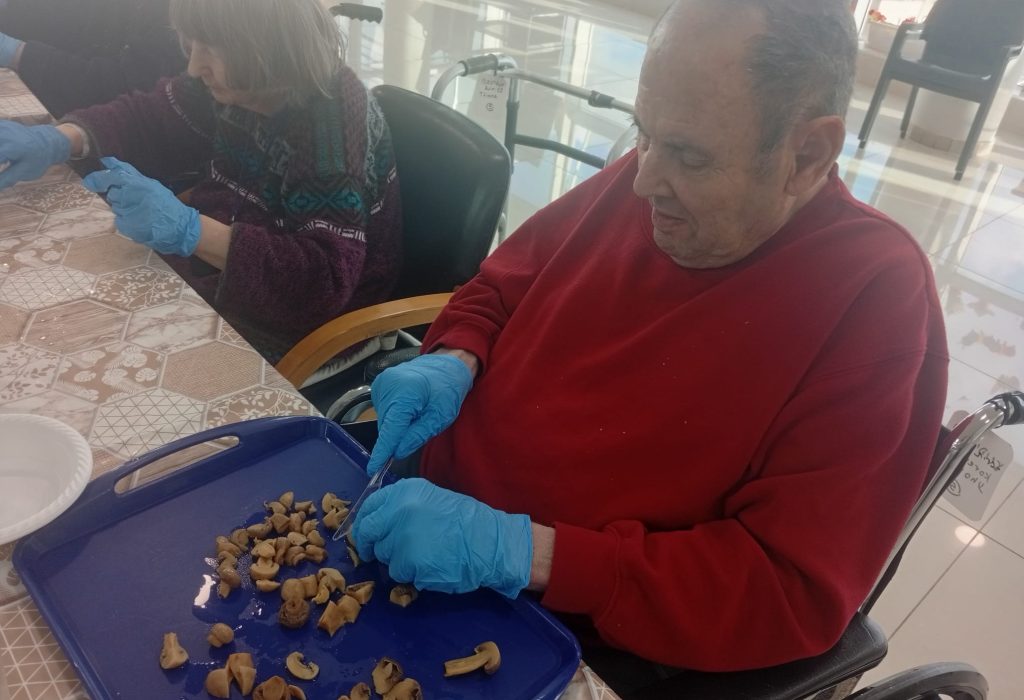 34b35a4d-94ce-45ec-a587-a781b5c0bda3