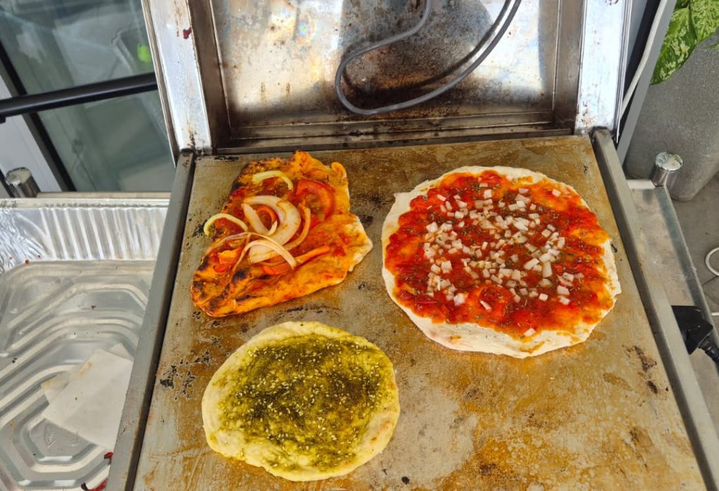 3d52d098-52c6-445c-89f6-218b3736809b