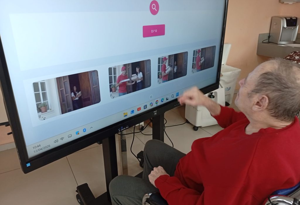 4c9b4647-a714-434a-8842-389a1638d098