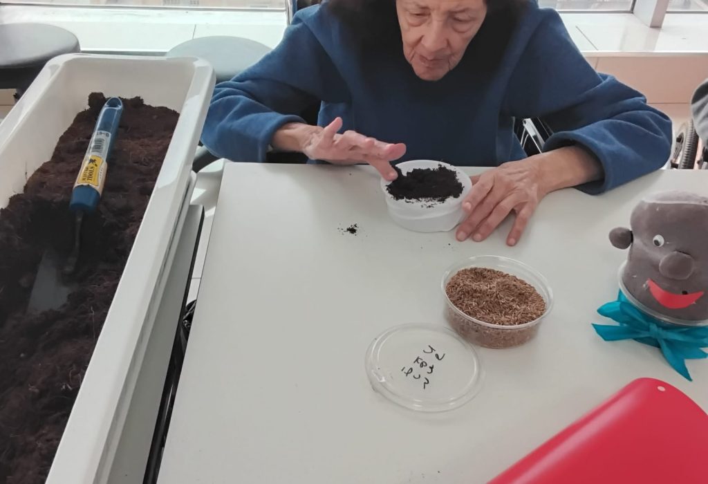 6c78f83d-a06a-459c-a422-486d97890952