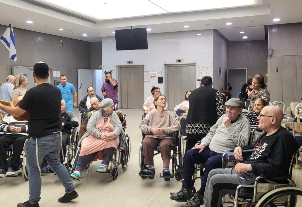 700ec064-894d-4cc6-912a-d51ad3f7206b