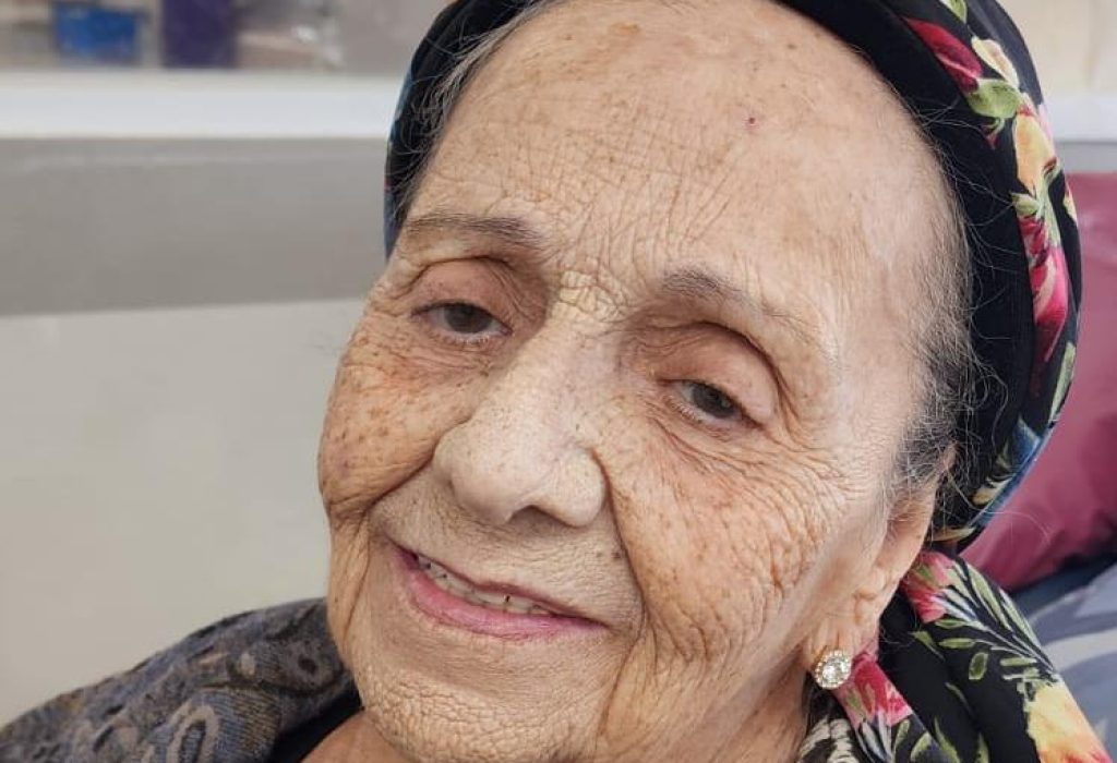 a0648197-0ab5-400c-952a-8c78c116809f