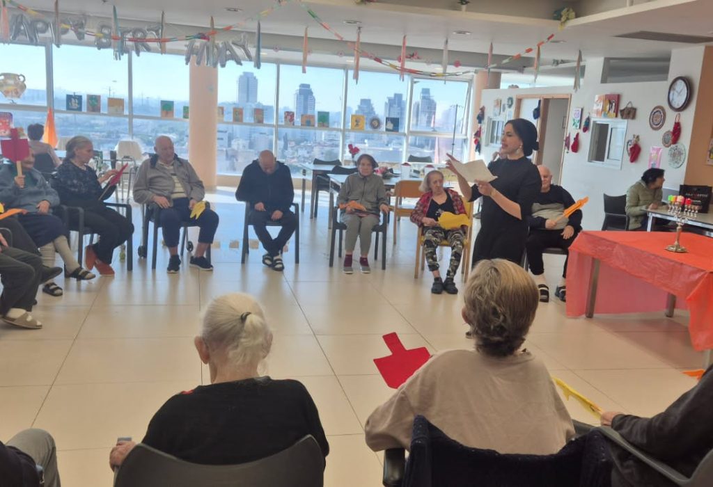 c1260280-df07-4d24-9f5e-92e61a2712ac