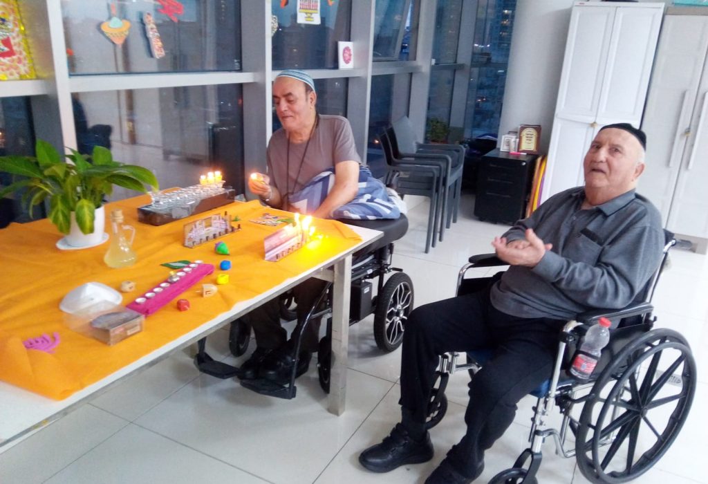 c86776b7-c73c-43bb-aa2c-81b9d72fa1c1