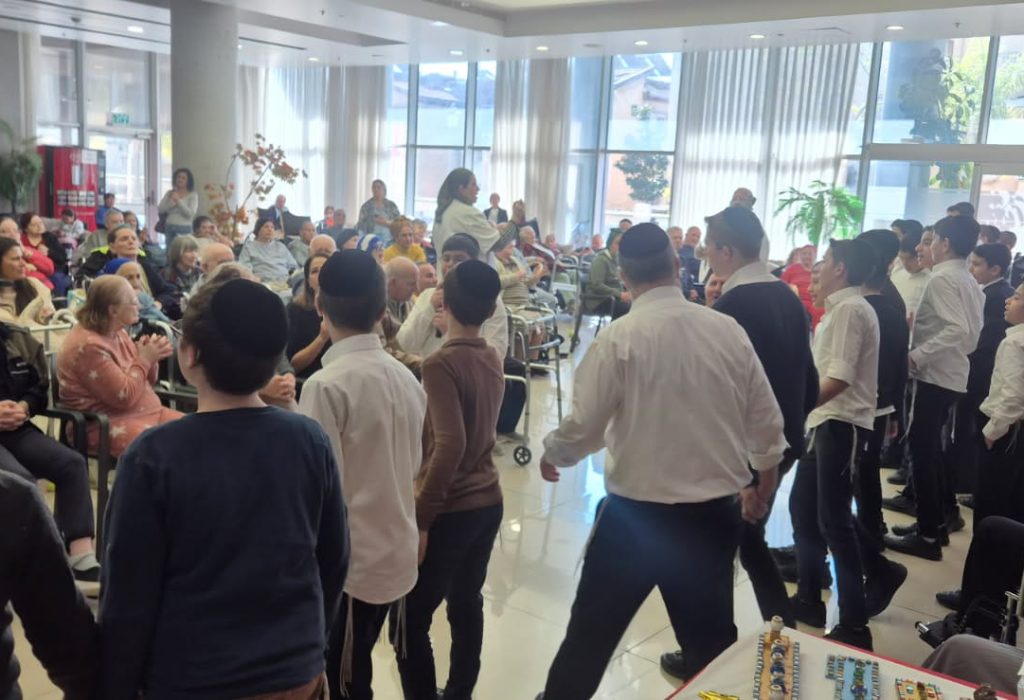 d7c8f31a-7f0d-418d-87cf-84c4aadca0f6