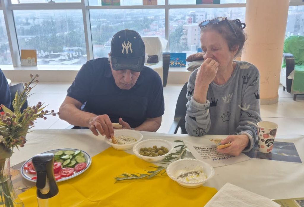 dd25499f-c8af-4203-ab9e-eb218e1eadeb